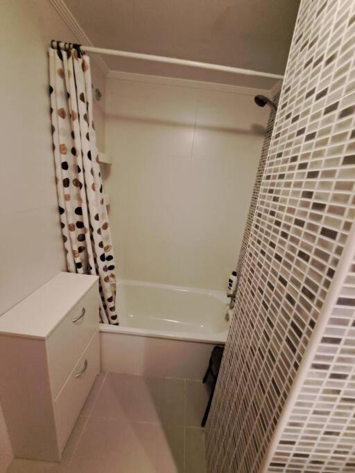 Apartamento En 오로페사델마르 외부 사진